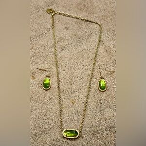 Kendra Scott Peridot set- traditional necklace and charm with drop earring. EUC